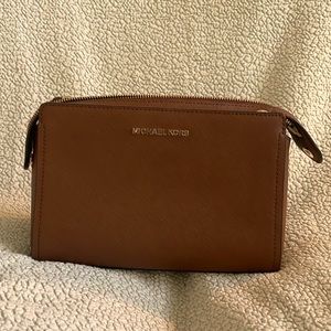 Michael Kor purse